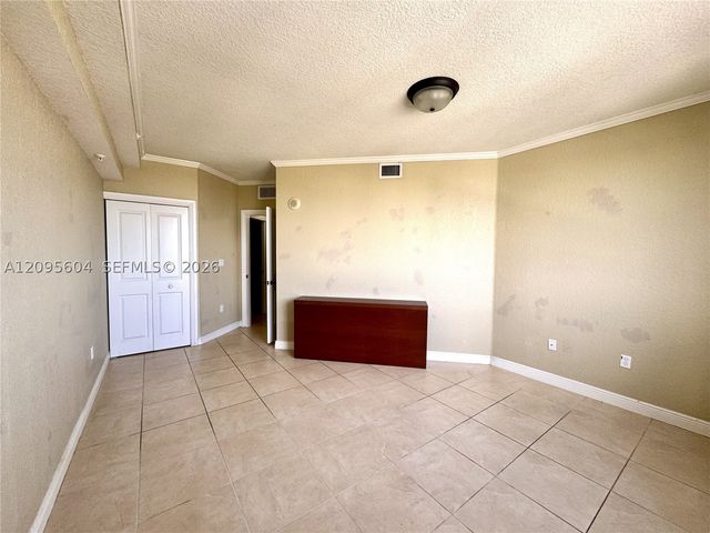 2301 SW 27th Ave 1500, Miami, FL 33145