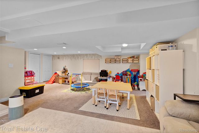 33395 Florence Street, Garden City, MI 48135