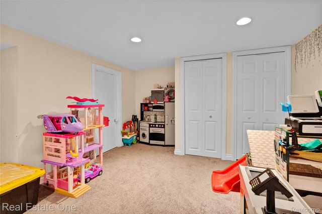 33395 Florence Street, Garden City, MI 48135