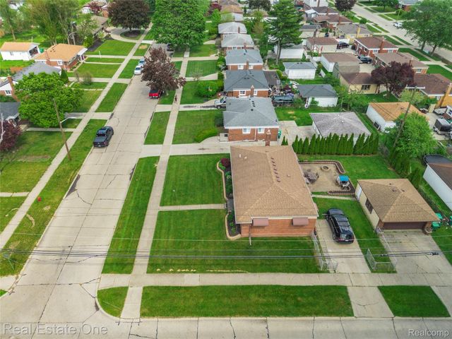 33395 Florence Street, Garden City, MI 48135