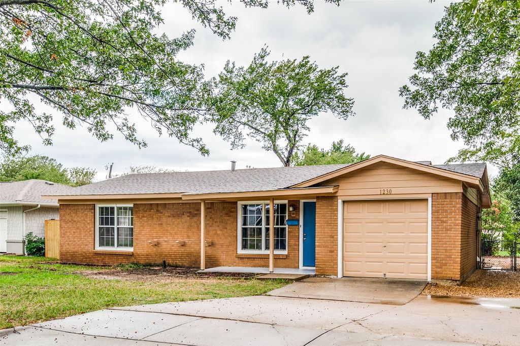 1230 Bellaire Drive, Grapevine, TX 76051