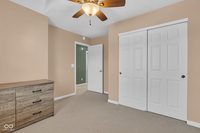 216 Creekview Circle, Mooresville, IN 46158