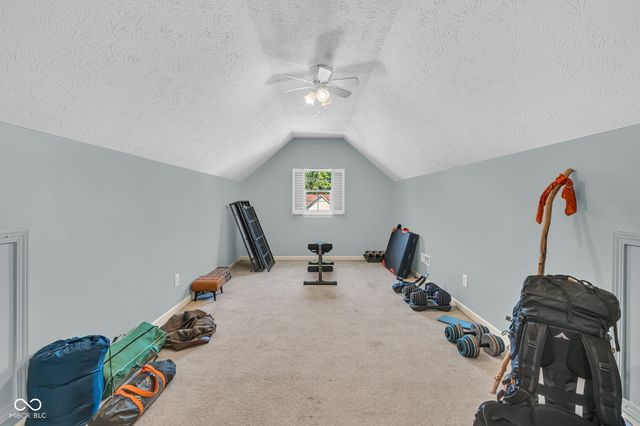 216 Creekview Circle, Mooresville, IN 46158