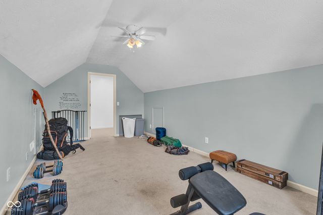 216 Creekview Circle, Mooresville, IN 46158