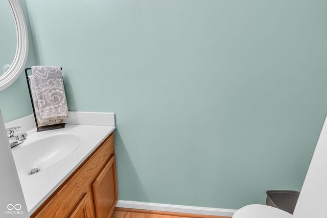 216 Creekview Circle, Mooresville, IN 46158