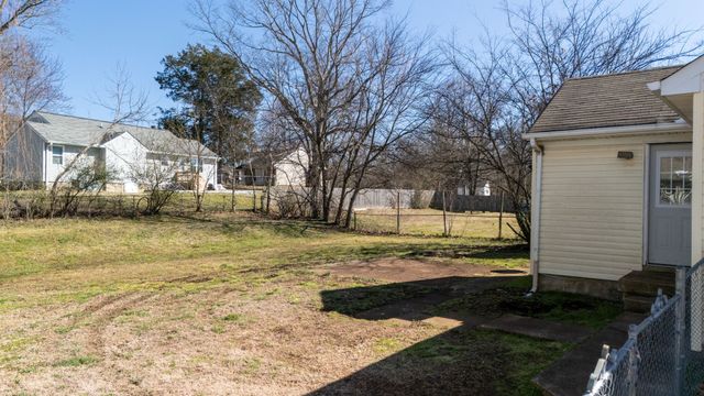 130 Sunnymeade Dr, Mount Juliet, TN 37122