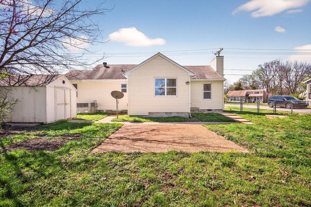 130 Sunnymeade Dr, Mount Juliet, TN 37122