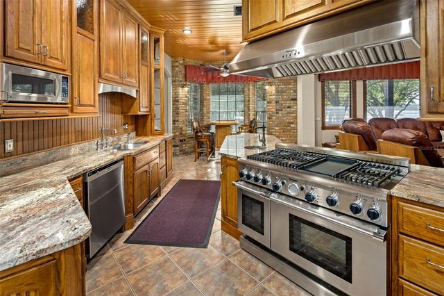 9751 QUIET LANE, Winter Garden, FL 34787