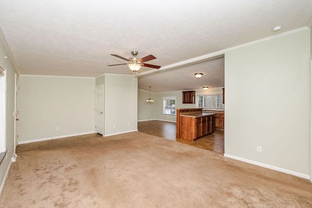 16 Edmund Meadow Lane, Hampstead, NH 03841