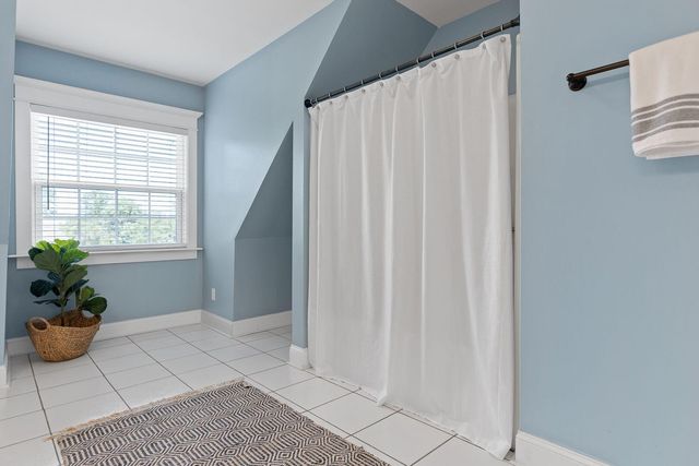 2124 Burnt Hickory Drive, Chattanooga, TN 37421