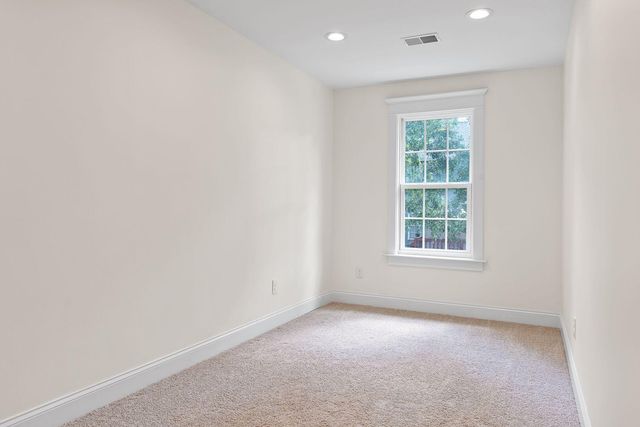 2124 Burnt Hickory Drive, Chattanooga, TN 37421