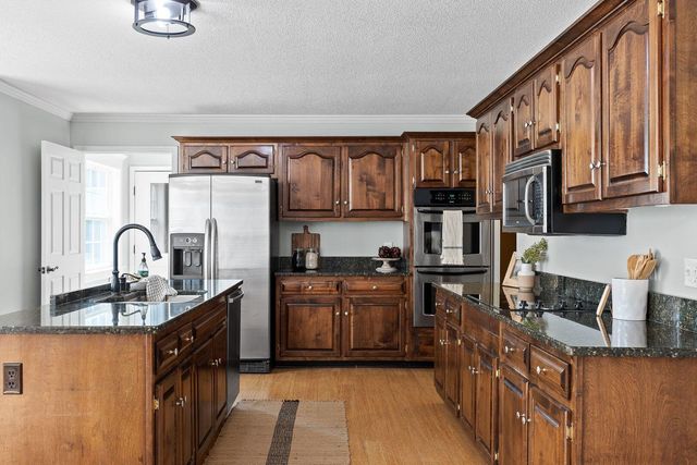 2124 Burnt Hickory Drive, Chattanooga, TN 37421