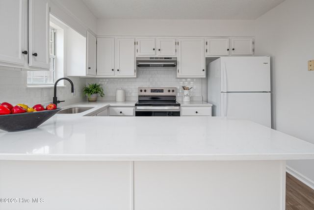 2912 Mulberry Lane F, Greenville, NC 27858