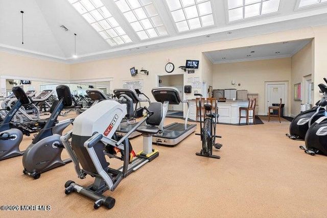 22 Springlawn Drive, Lakewood, NJ 08701