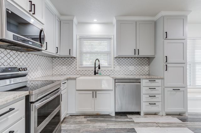 3213 94th Street, Lubbock, TX 79423