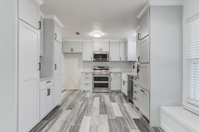 3213 94th Street, Lubbock, TX 79423