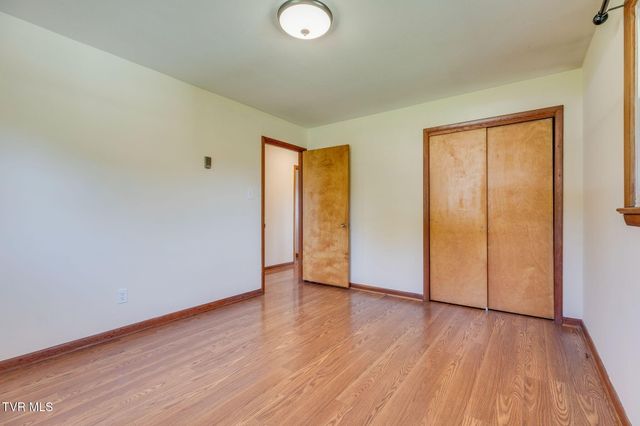 278 Pamela Court Court, Blountville, TN 37617