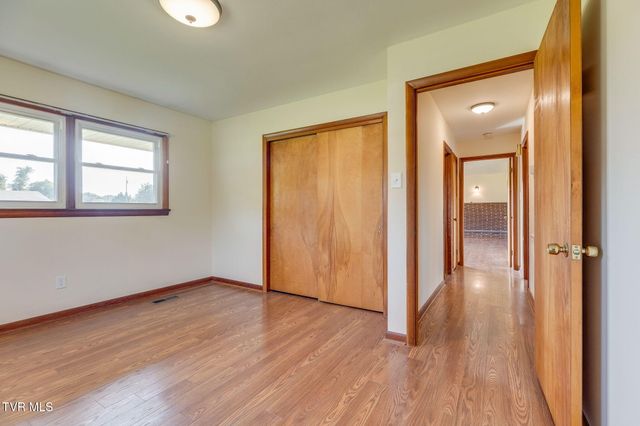 278 Pamela Court Court, Blountville, TN 37617