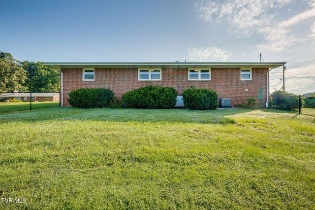 278 Pamela Court Court, Blountville, TN 37617