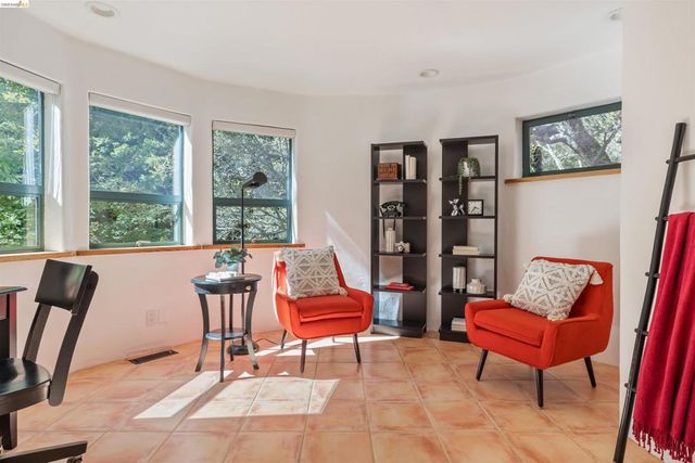 1102 1102 Grand View Drive, Berkeley, CA 94705