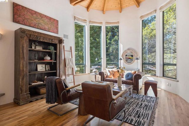 1102 1102 Grand View Drive, Berkeley, CA 94705