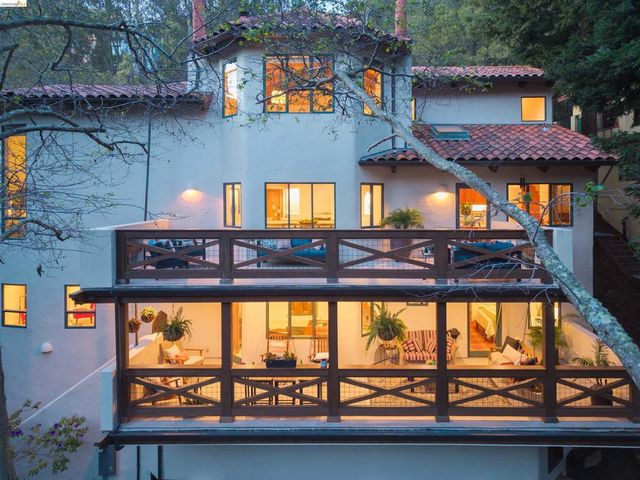 1102 1102 Grand View Drive, Berkeley, CA 94705