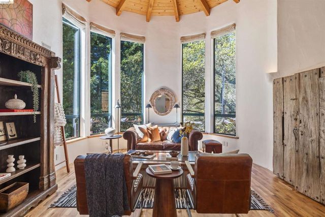 1102 1102 Grand View Drive, Berkeley, CA 94705