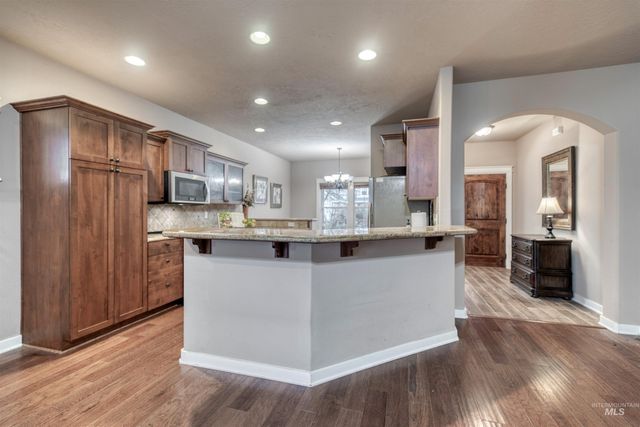 2833 N Christian Way, Meridian, ID 83646