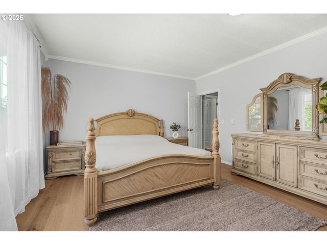 1273 CONSTITUTION Ave, Woodburn, OR 97071