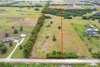 10843 E Line Road, Trenton, TX 75490