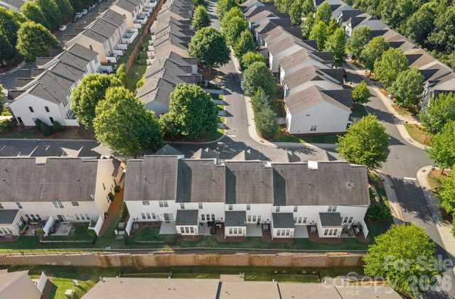 1809 Royal Gorge Avenue, Charlotte, NC 28210