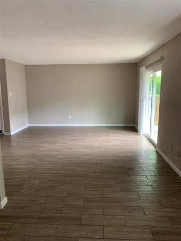 5625 Antoine Drive 508, Houston, TX 77091