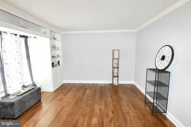 217 TURNBERRY DR, Thorndale, PA 19372