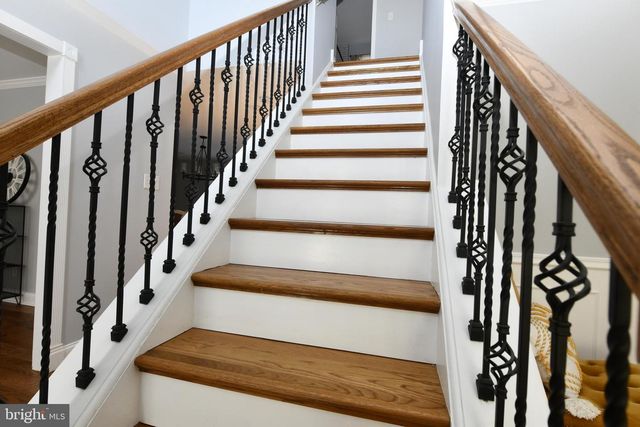 217 TURNBERRY DR, Thorndale, PA 19372