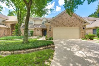 25 Fairway Oaks Place, The Woodlands, TX 77380
