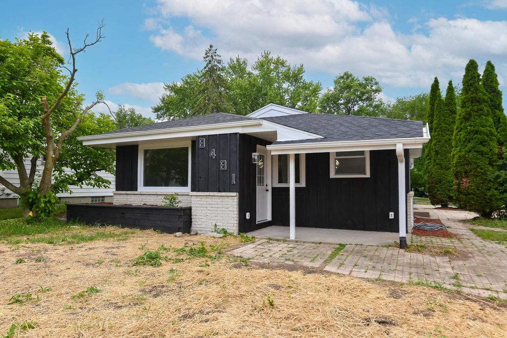 8481 N 52nd STREET, Brown Deer, WI 53223