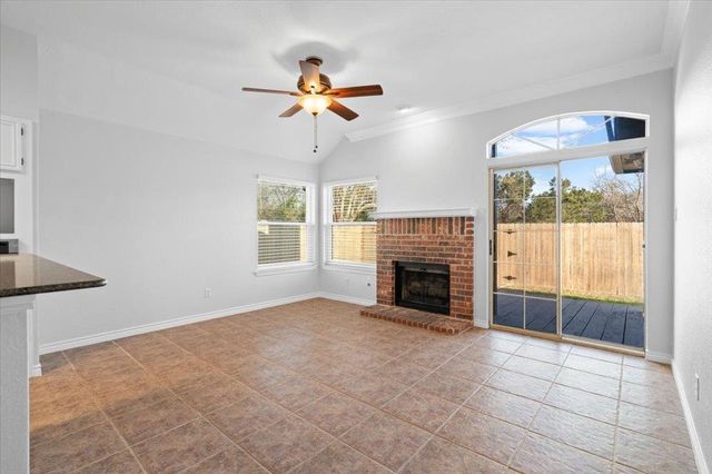 8002 Manx DR, Round Rock, TX 78681