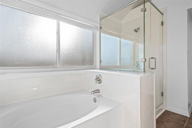 8002 Manx DR, Round Rock, TX 78681