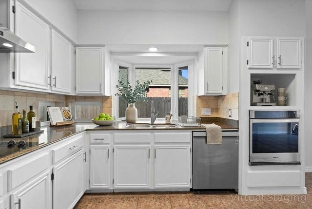 8002 Manx DR, Round Rock, TX 78681