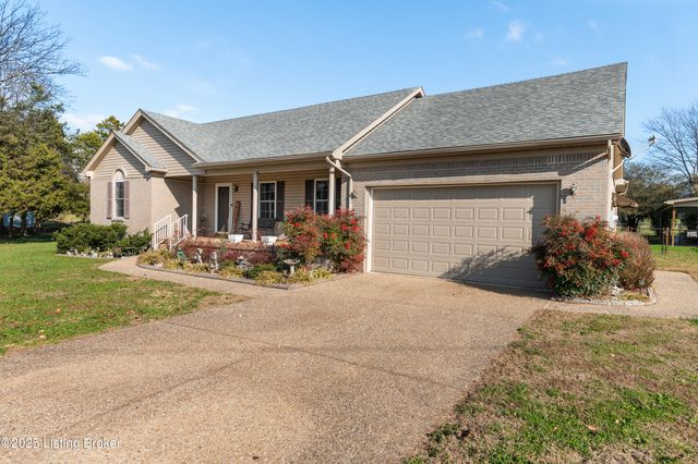 146 N Kristal Springs Dr, Shepherdsville, KY 40165