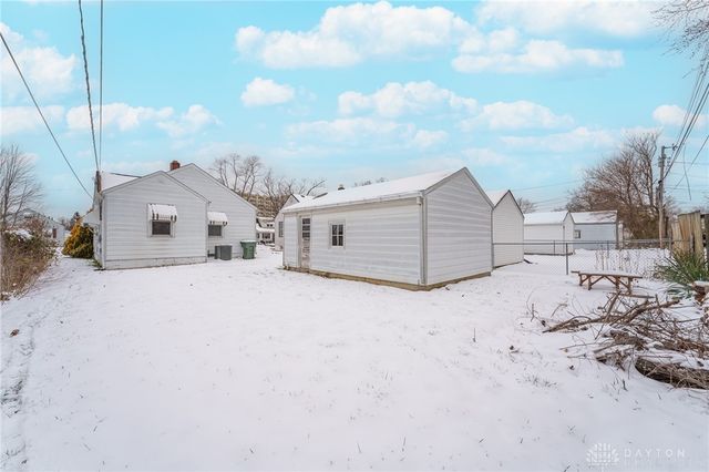 2920 Lansing Drive, Dayton, OH 45420