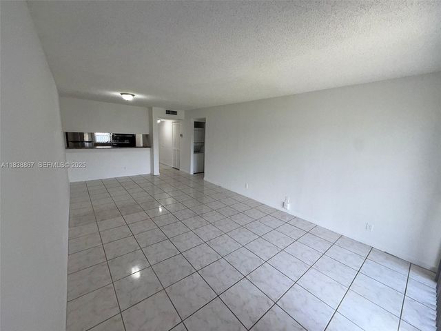 8560 N Sherman Circle 105, Miramar, FL 33025