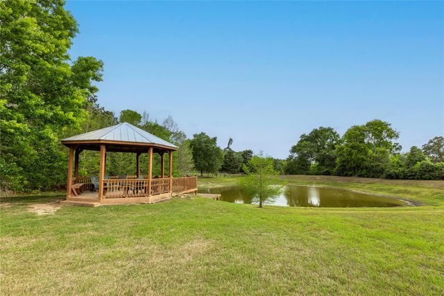 119 Heritage Trail, Bellville, TX 77418