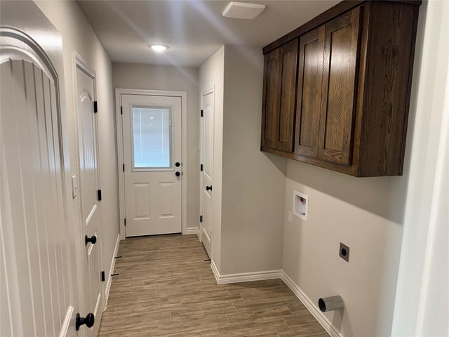 1001 Brown Court, Poolville, TX 76487