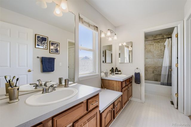 6080 S Biscay Street, Aurora, CO 80016