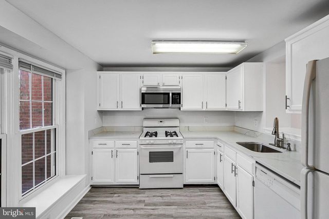 14345 LITTLE ROCKY MOUNTAIN CT, Centreville, VA 20120