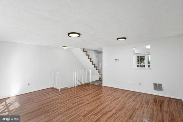 14345 LITTLE ROCKY MOUNTAIN CT, Centreville, VA 20120