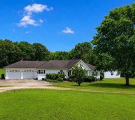 4690 County Home Rd, Paris, TN 38242