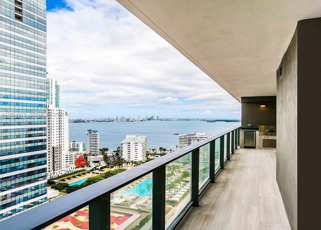 1451 Brickell Ave 1606, Miami, FL 33131