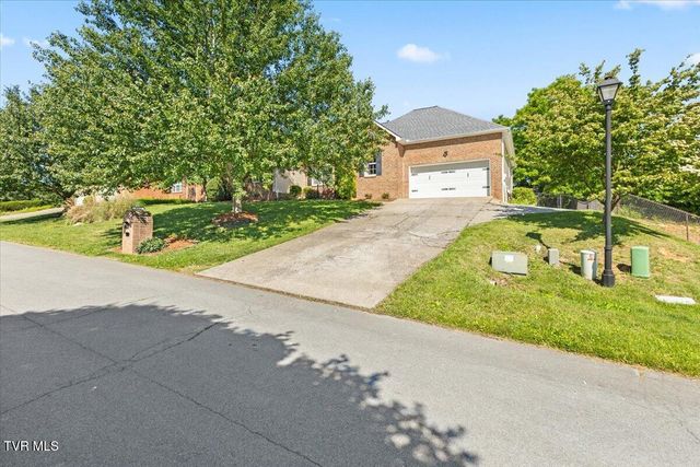 531 Sweetgrass Lane, Jonesborough, TN 37659